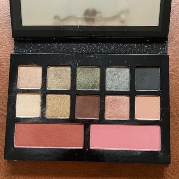 Lancome Eye Shadow and Blush Palette - Glow NWOT - Picture 1 of 3
